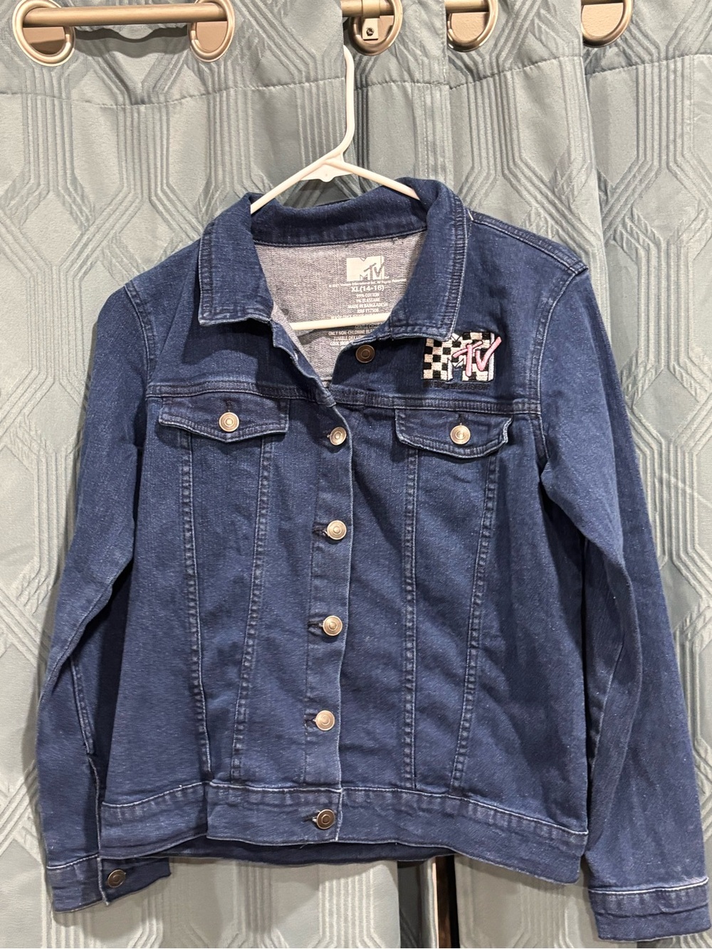 MTV Girl’s Dark Blue Denim Jacket with Checkered Logo Patch Sz XL 14/16
